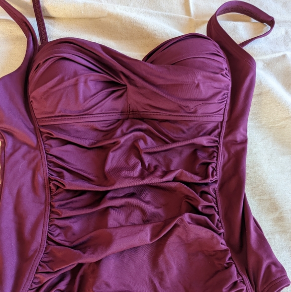 Liz Claiborne One Piece Swimsuit - Picture 3 of 4